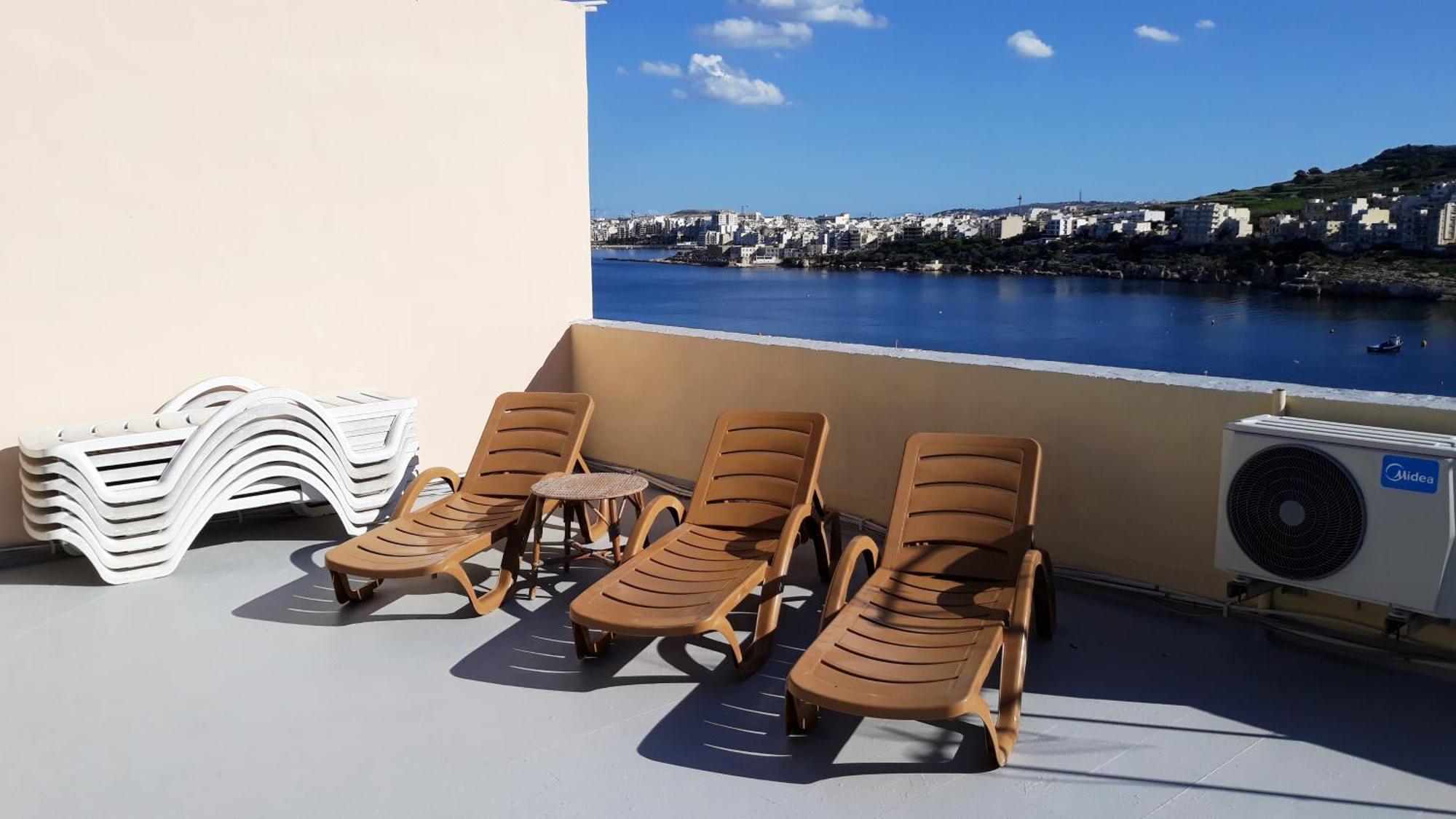 Bayview 2 Bedroom Seaview Apartment With Large Terrace With Panoramic Views - By Getawaysmalta St. Paul's Bay Exteriör bild