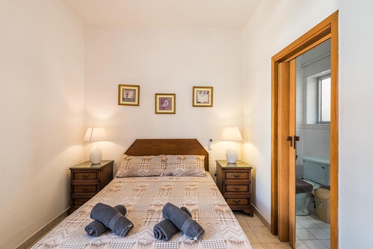 Bayview 2 Bedroom Seaview Apartment With Large Terrace With Panoramic Views - By Getawaysmalta St. Paul's Bay Exteriör bild