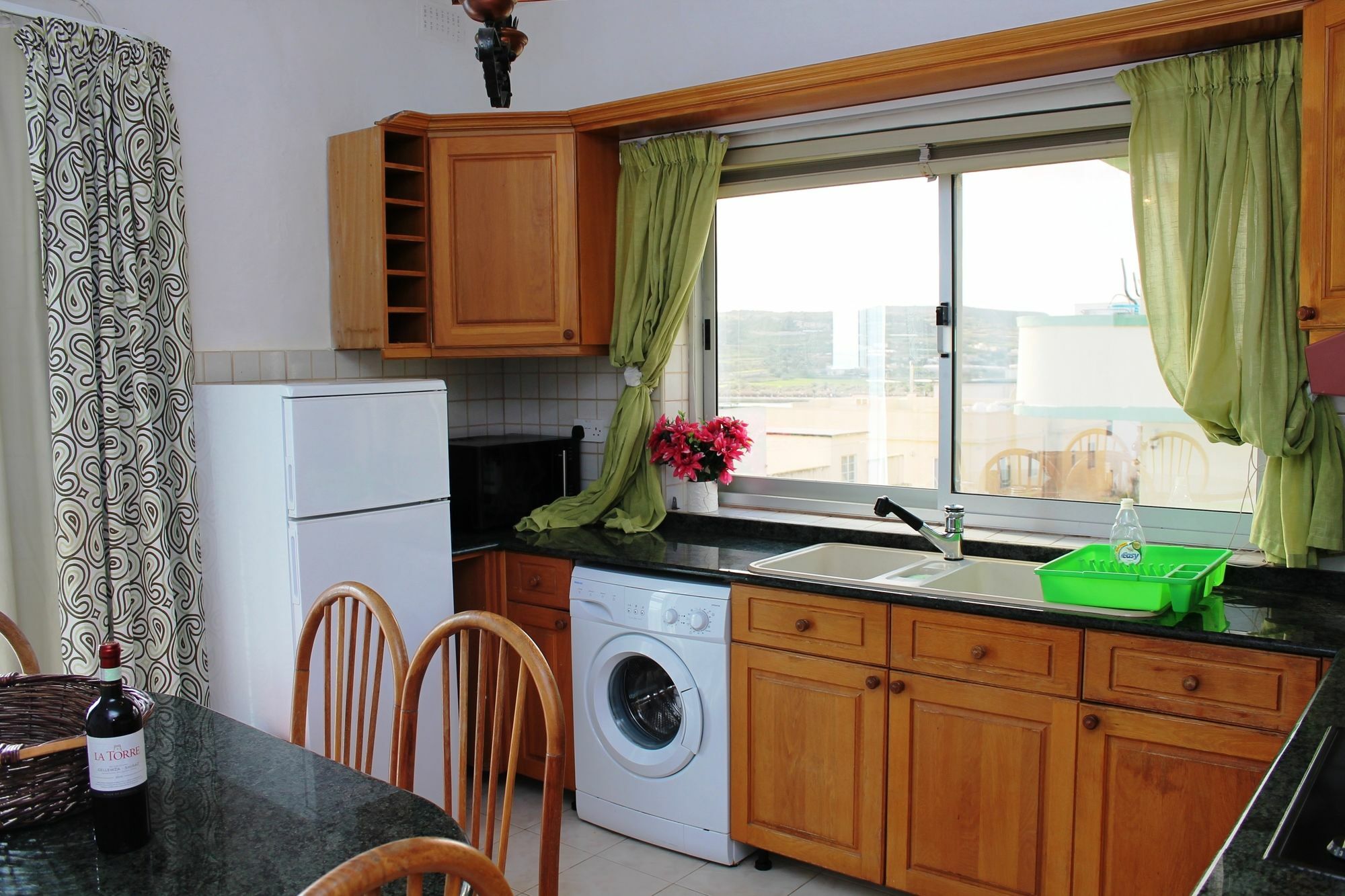 Bayview 2 Bedroom Seaview Apartment With Large Terrace With Panoramic Views - By Getawaysmalta St. Paul's Bay Exteriör bild